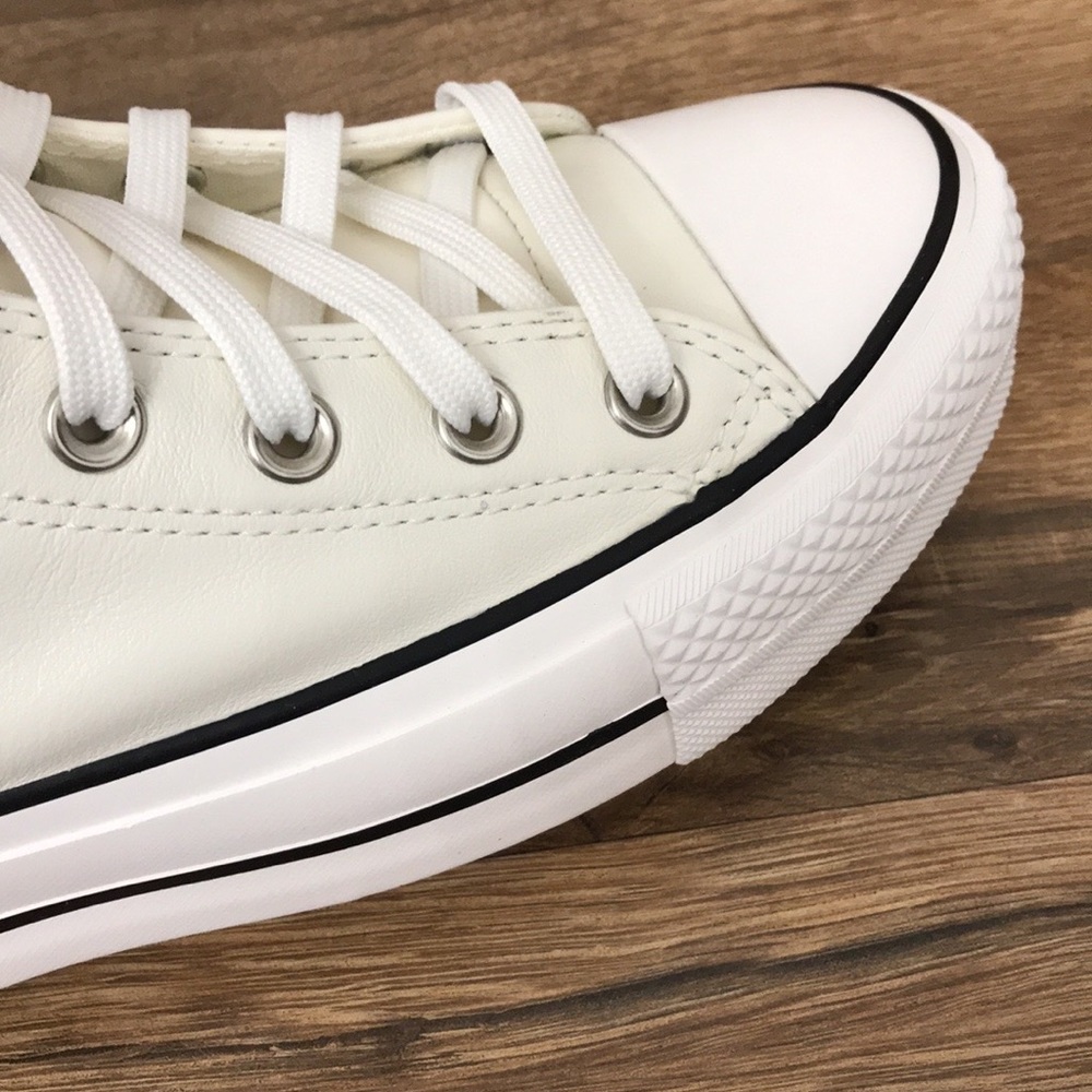 PLATFORM LEATHER CONVERSE EXTRA HIGH TOP BRAND NEW - Picture 9 of 15